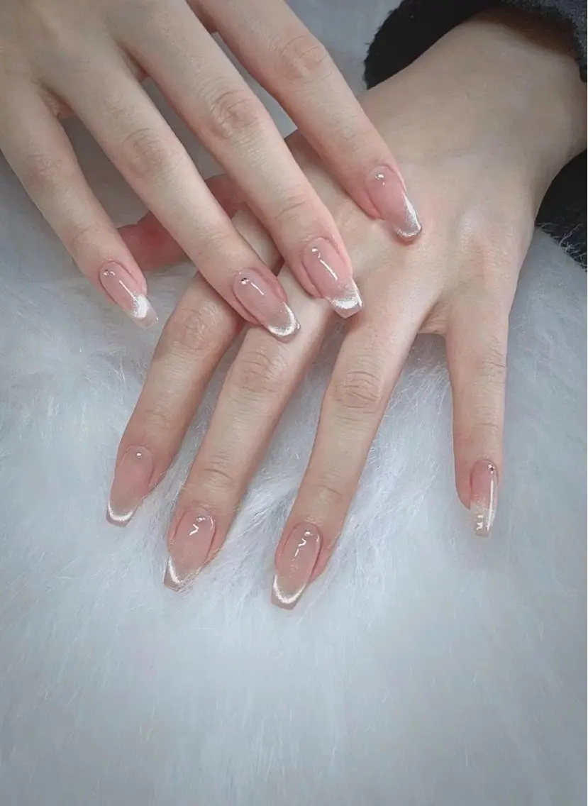 ネイル ハンドネイル Trend Nail シロのネイルデザイン