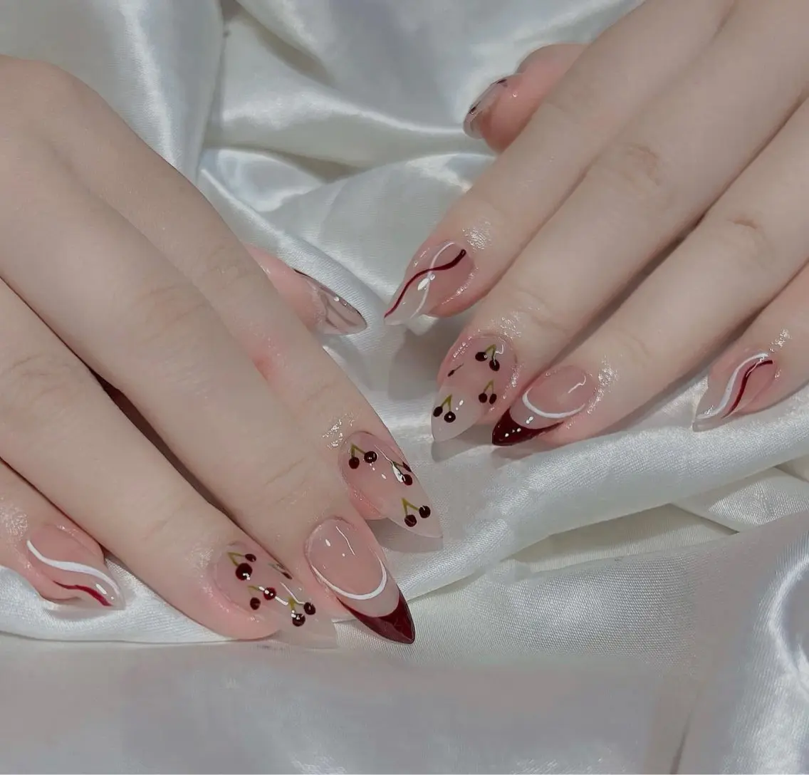 ネイル ハンドネイル HIN NAILのネイルデザイン