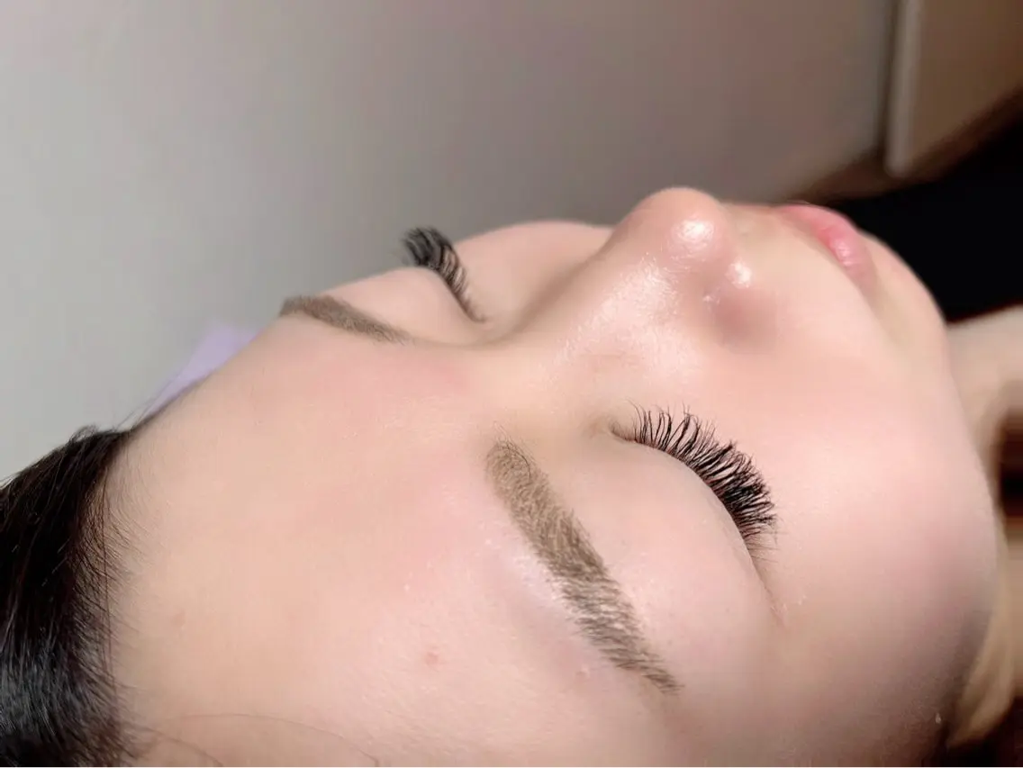 マツエク・マツパ TRUE LA NAIL.のネイルデザイン