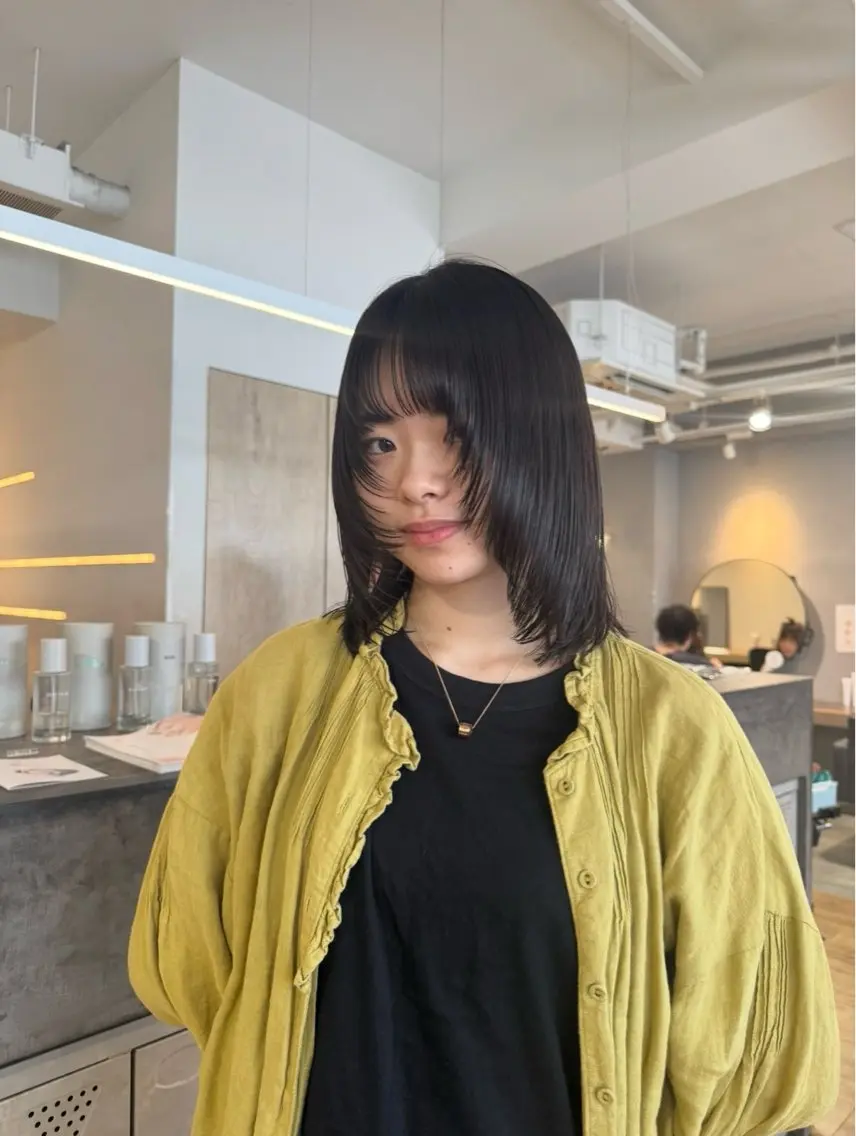 ミディアム カット 梅田🎀アイ&ヘア| カカエアイナのマツエク・マツパデザイン
