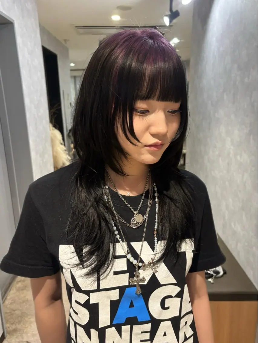 セミロング カラー カット ヘアカラー トリートメント 🌐NATSUMI 🌐【寒色カラー】のヘアスタイル