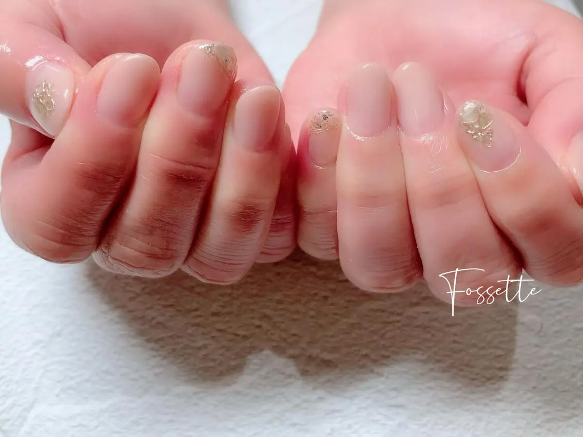 ネイル アートネイル グラデーション ミラーネイル オフィスネイル シンプルネイル ハンドネイル nailsalon Fossetteのネイルデザイン