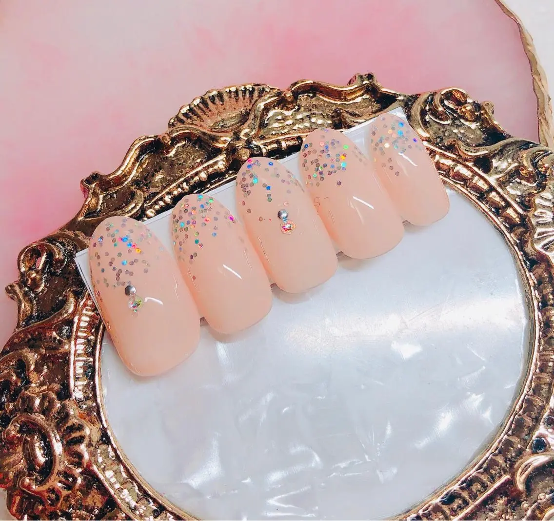 ネイル ハンドネイル CROWN プライベートサロンのネイルデザイン