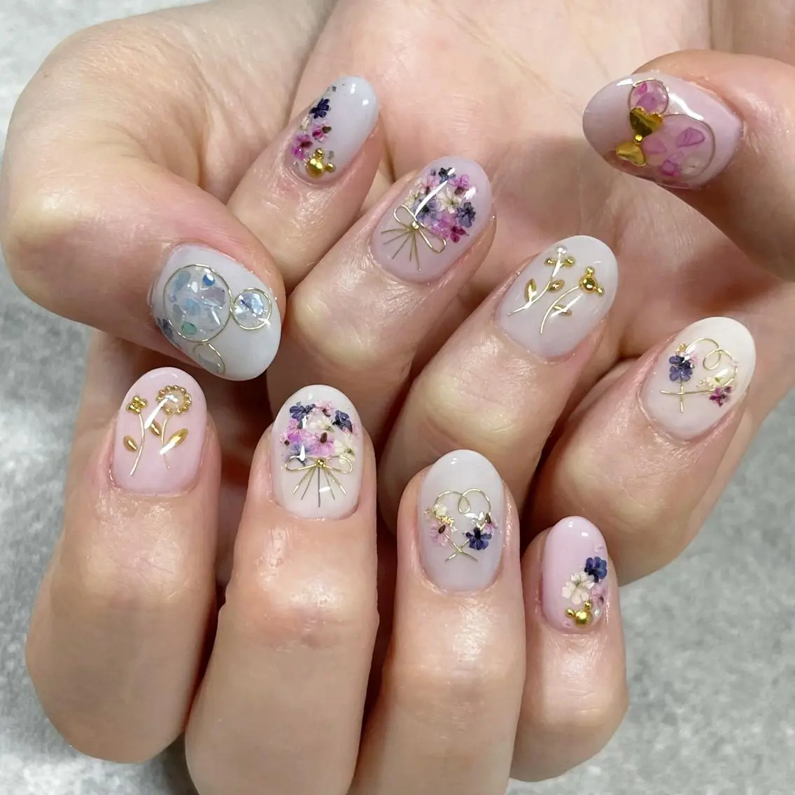 ネイル 東 千夏のネイルデザイン