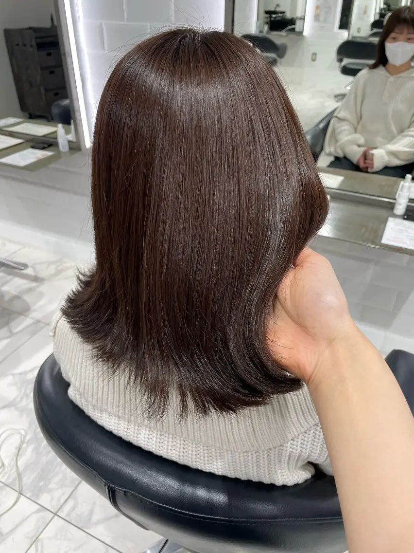 ミディアム カット ヘアカラー トリートメント 🫧透明感カラー 🫧Aoiのヘアスタイル