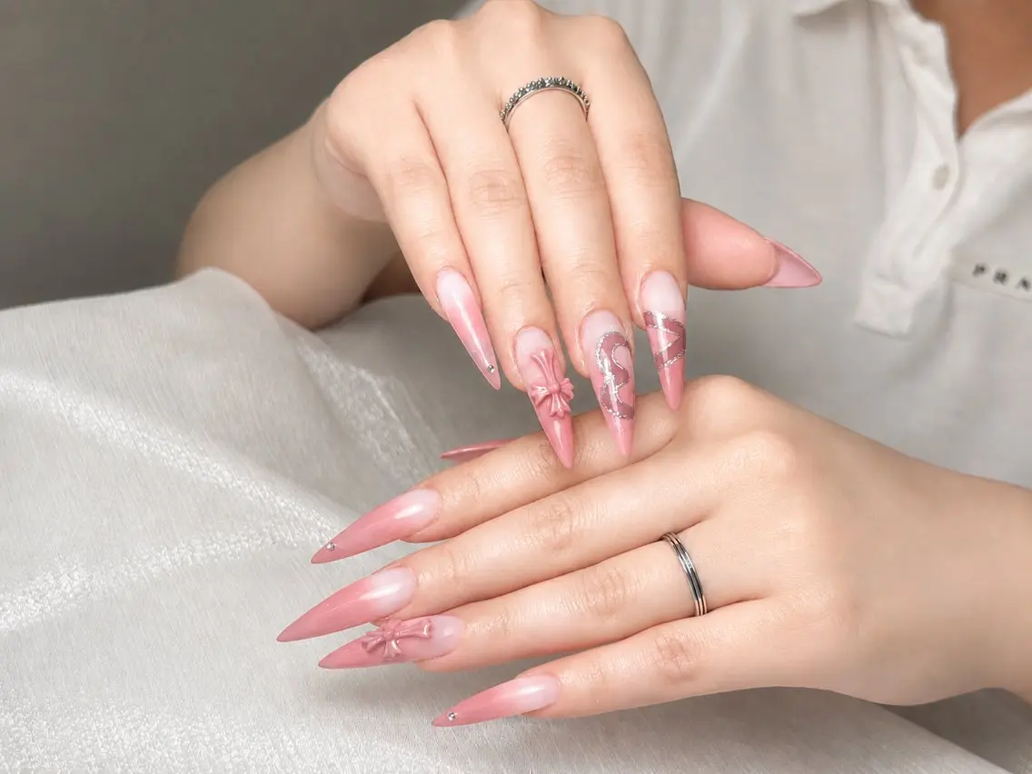セミロング ティキ Pono Nailsのネイルデザイン