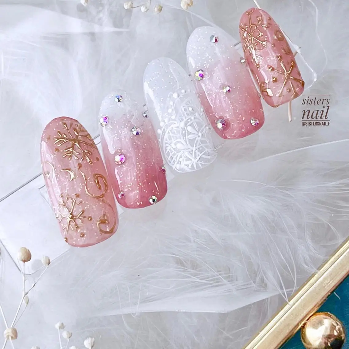 ネイル アートネイル キラキラネイル オフィスネイル 冬ネイル sisters nail.fのネイルデザイン