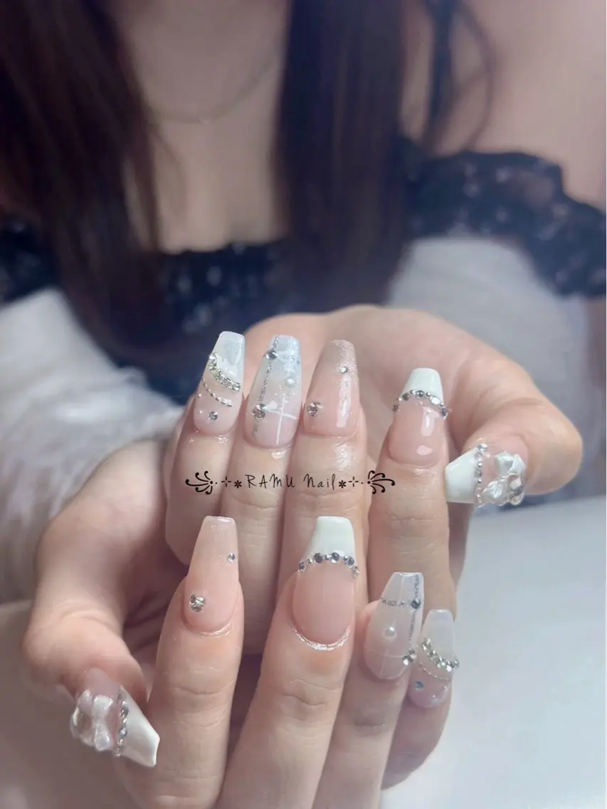 ネイル キラキラネイル マグネットネイル ミラーネイル ピンク 夏ネイル ハンドネイル RAMU Nail 恵比寿店のネイルデザイン
