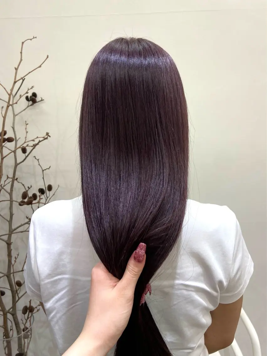 ロング カラー ブリーチ ブリーチなしカラー ヘアカラー トリートメント mana/オリーブ /髪質改善/レイヤーのヘアスタイル