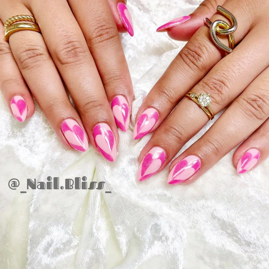 ネイル ハート ハンドネイル NAIL BLISSのネイルデザイン