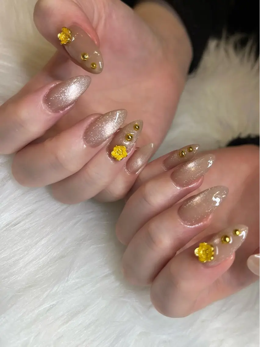 ネイル ハンドネイル Ravi【胡町】 伊藤のネイルデザイン