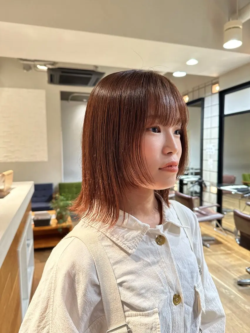 ミディアム カラー カット ヘアカラー トリートメント 塩澤 榛奈のヘアスタイル