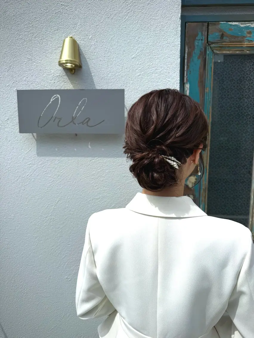 セミロング ヘアアレンジ ヘアセット Orla 🌿chiekoの眉毛・アイブロウイメージ