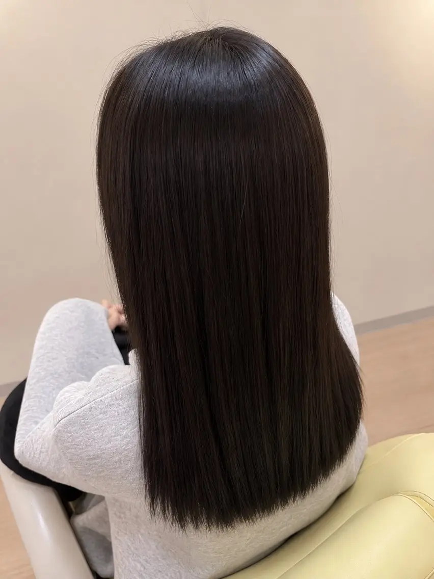 ロング カラー アッシュ ブルーカラー ブルーアッシュ ヘアカラー 田中 翔大のヘアスタイル
