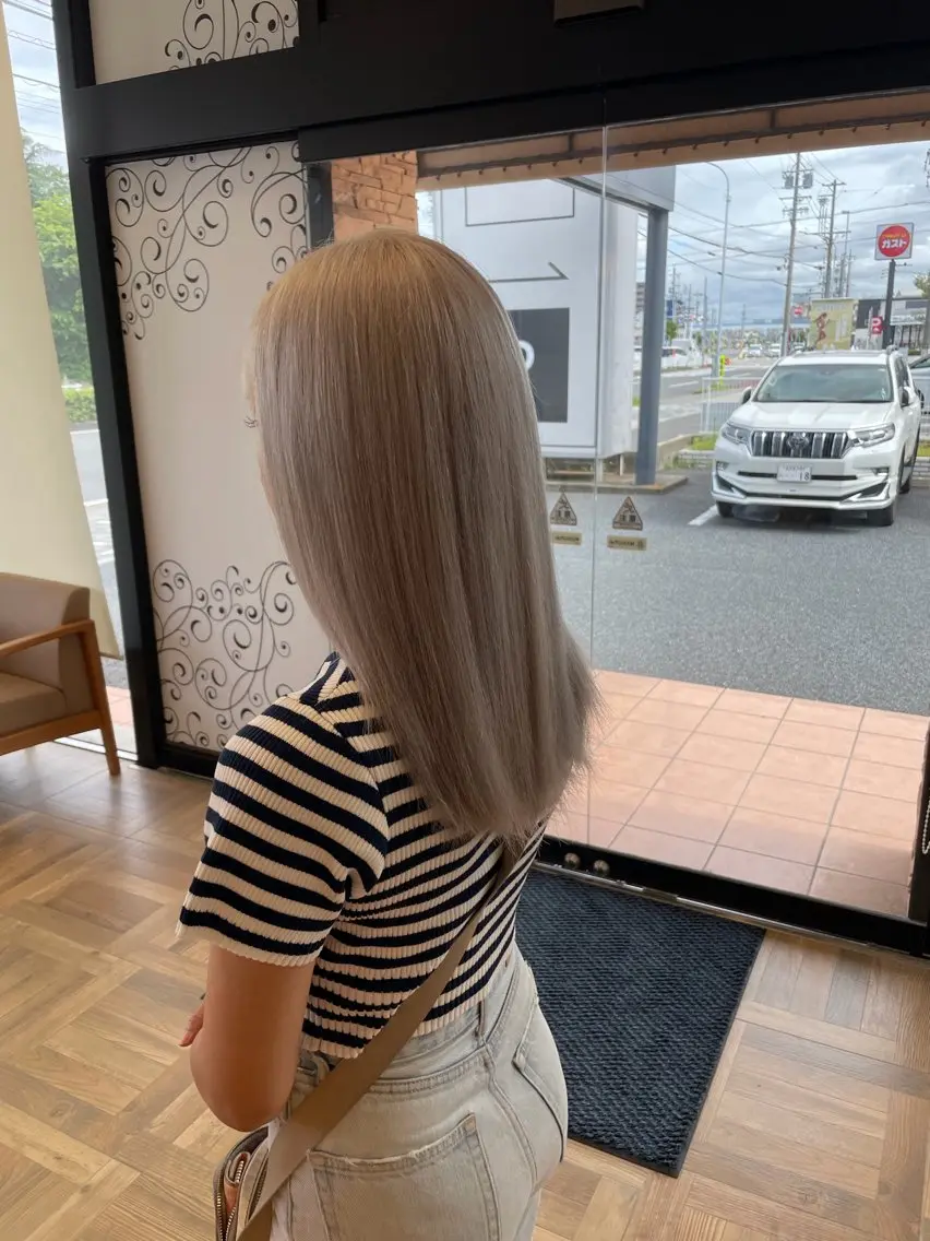 【透明感抜群】ダブルカラー+補修トリートメント[名古屋/中川中島]の写真