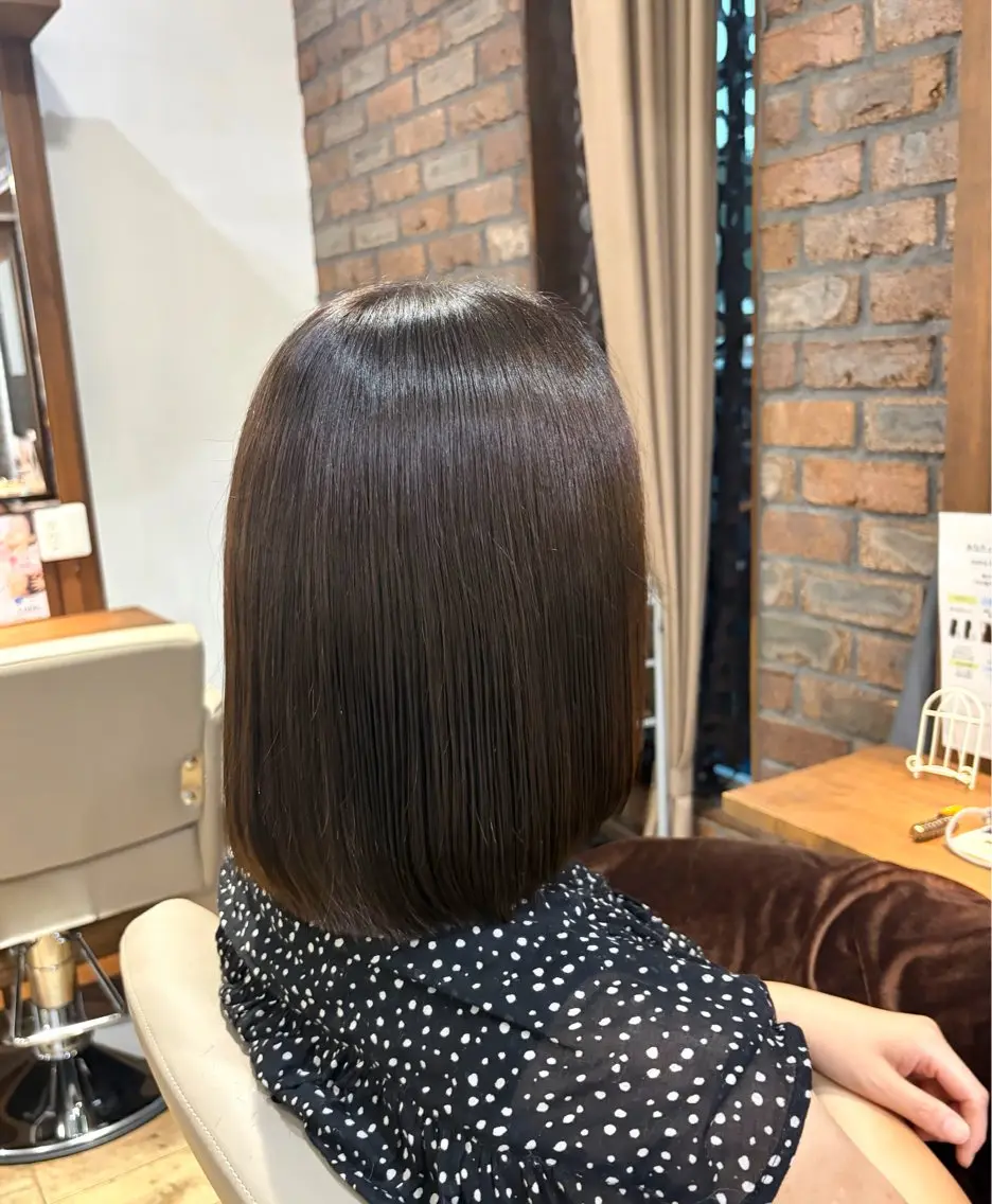 ショート カット ヘアカラー 井上 結衣のヘアスタイル
