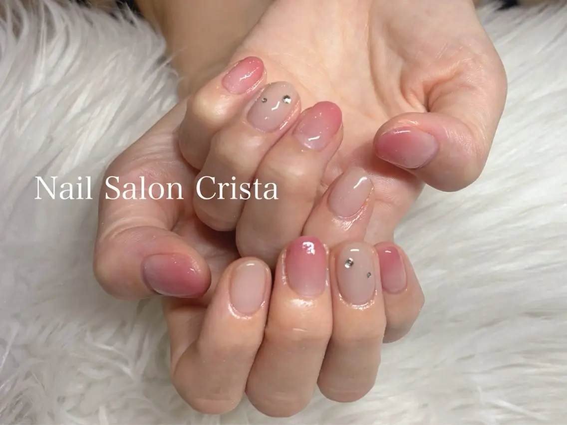 ネイル ハンドネイル CRISTA MOMOのネイルデザイン
