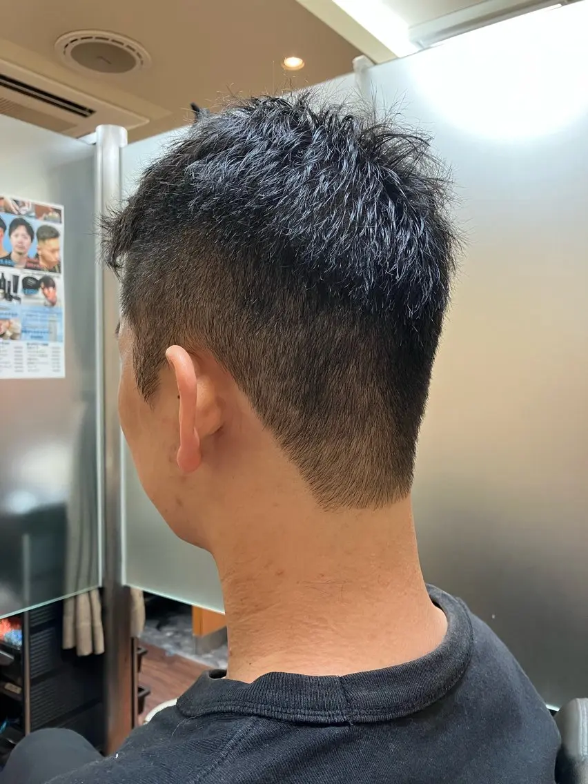 ショート メンズ SAKI SAKIのヘアスタイル