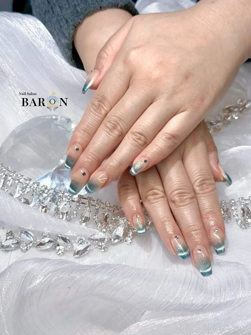 ネイル ハンドネイル BARON LISAのネイルデザイン