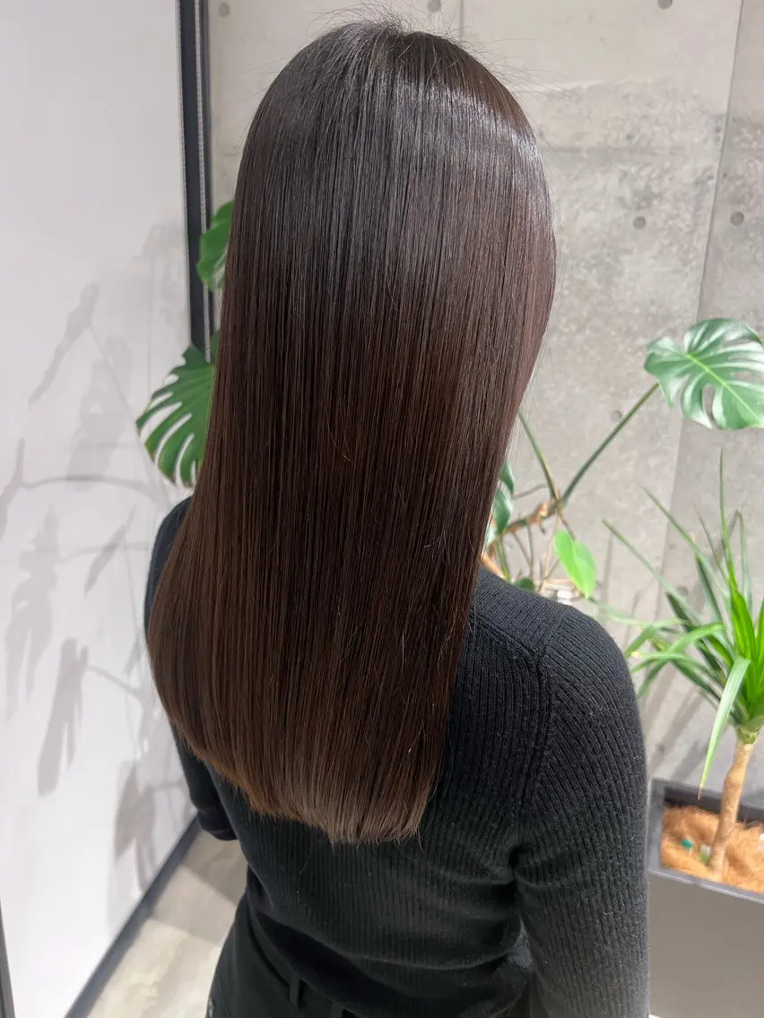 ロング トリートメント ヘアカラー トリートメント うるツヤ透明感カラー 𝐀𝐲𝐚𝐦𝐢のヘアスタイル