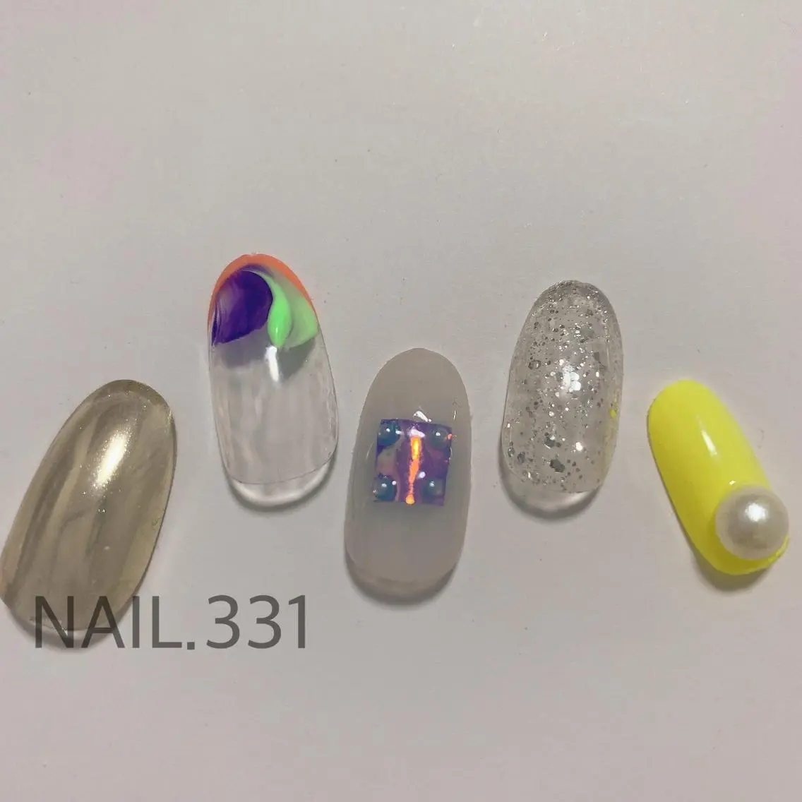 ネイル 春ネイル ハンドネイル Nail 331のネイルデザイン