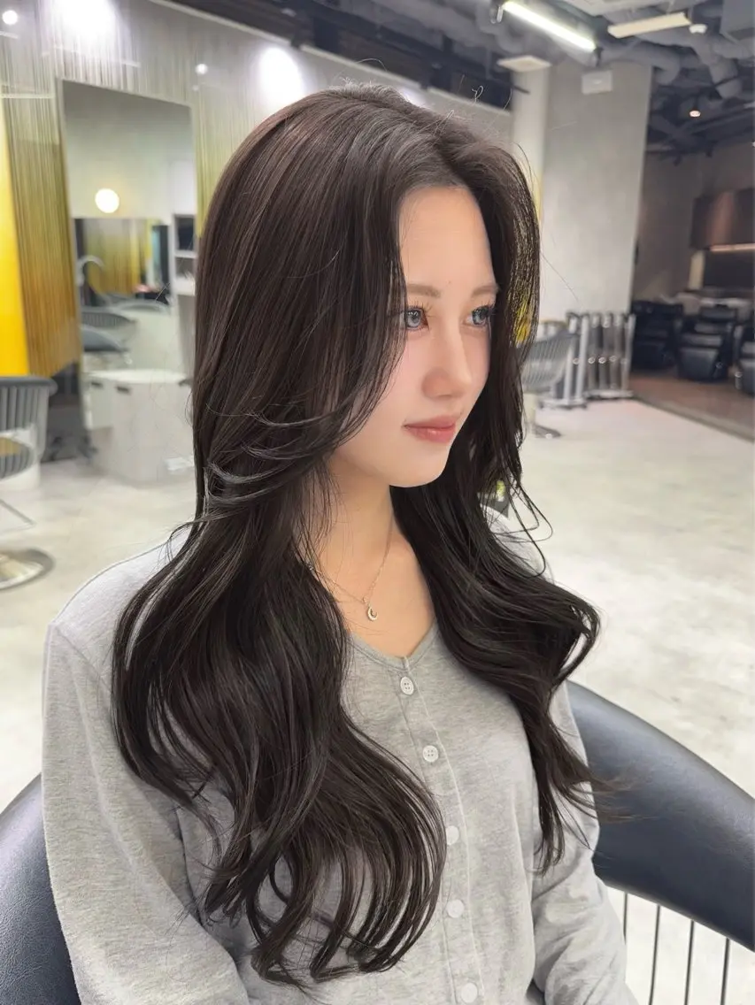 ロング カラー ヘアカラー トリートメント 🦋韓国ヘア /Kotoko🦋のヘアスタイル