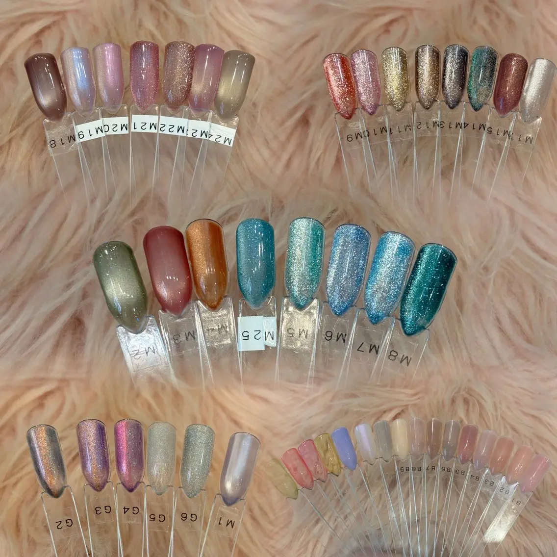 ネイル マグネットネイル ピンク Dazzle綾瀬 ♡Kanonのネイルデザイン