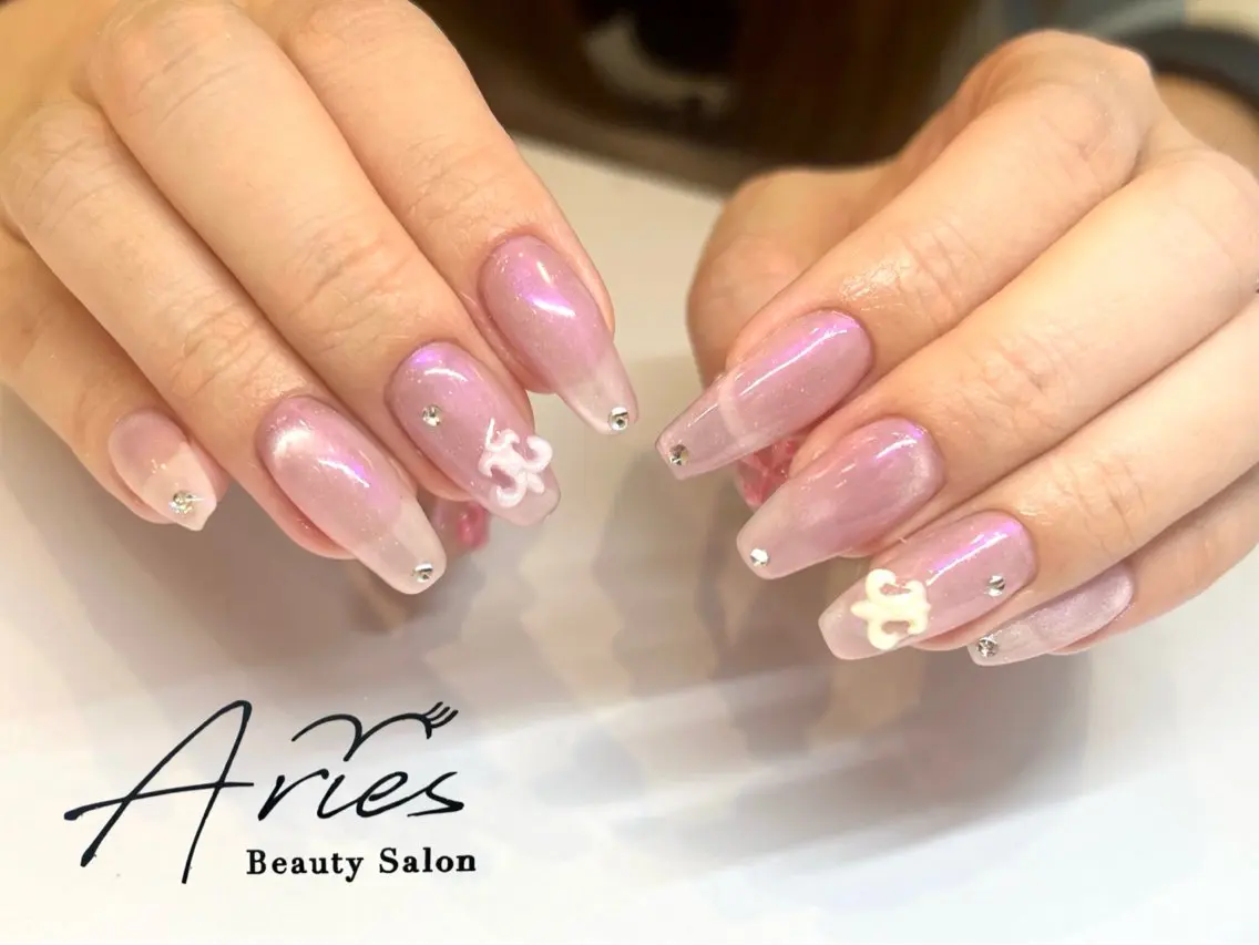 ネイル aries manakaのネイルデザイン