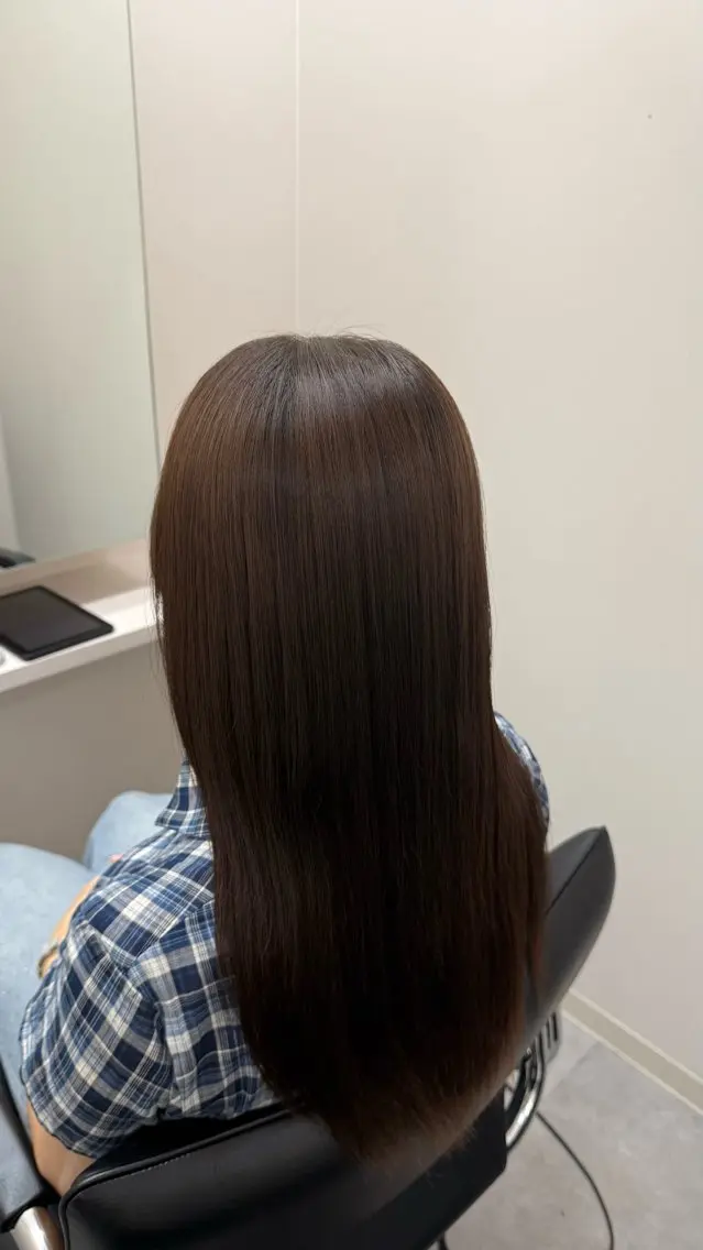 セミロング カット 縮毛矯正 トリートメント 森本 朝香のヘアスタイル