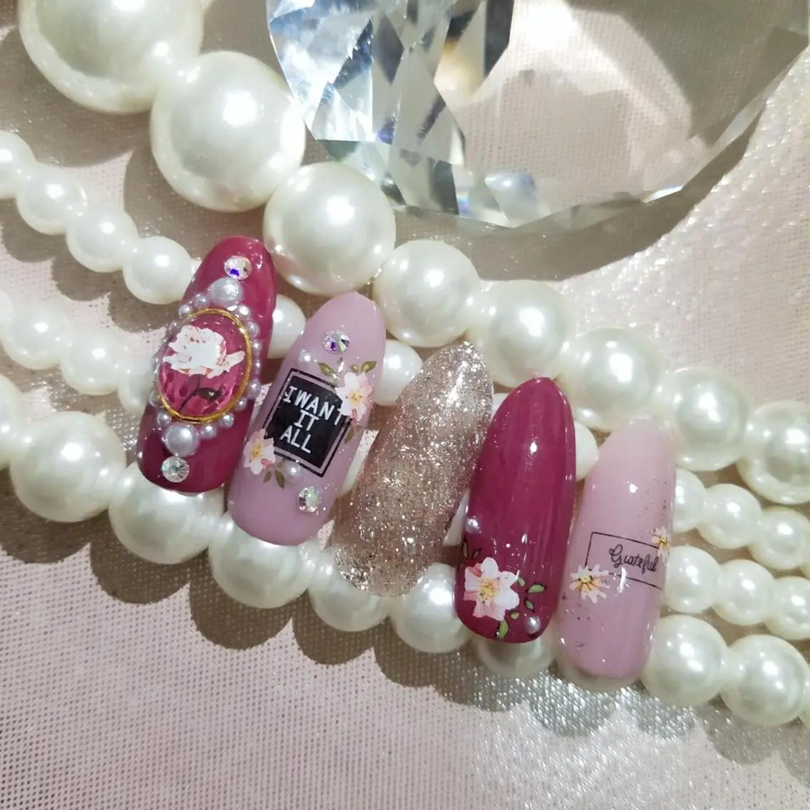 ネイル . MAKI NAILのネイルデザイン