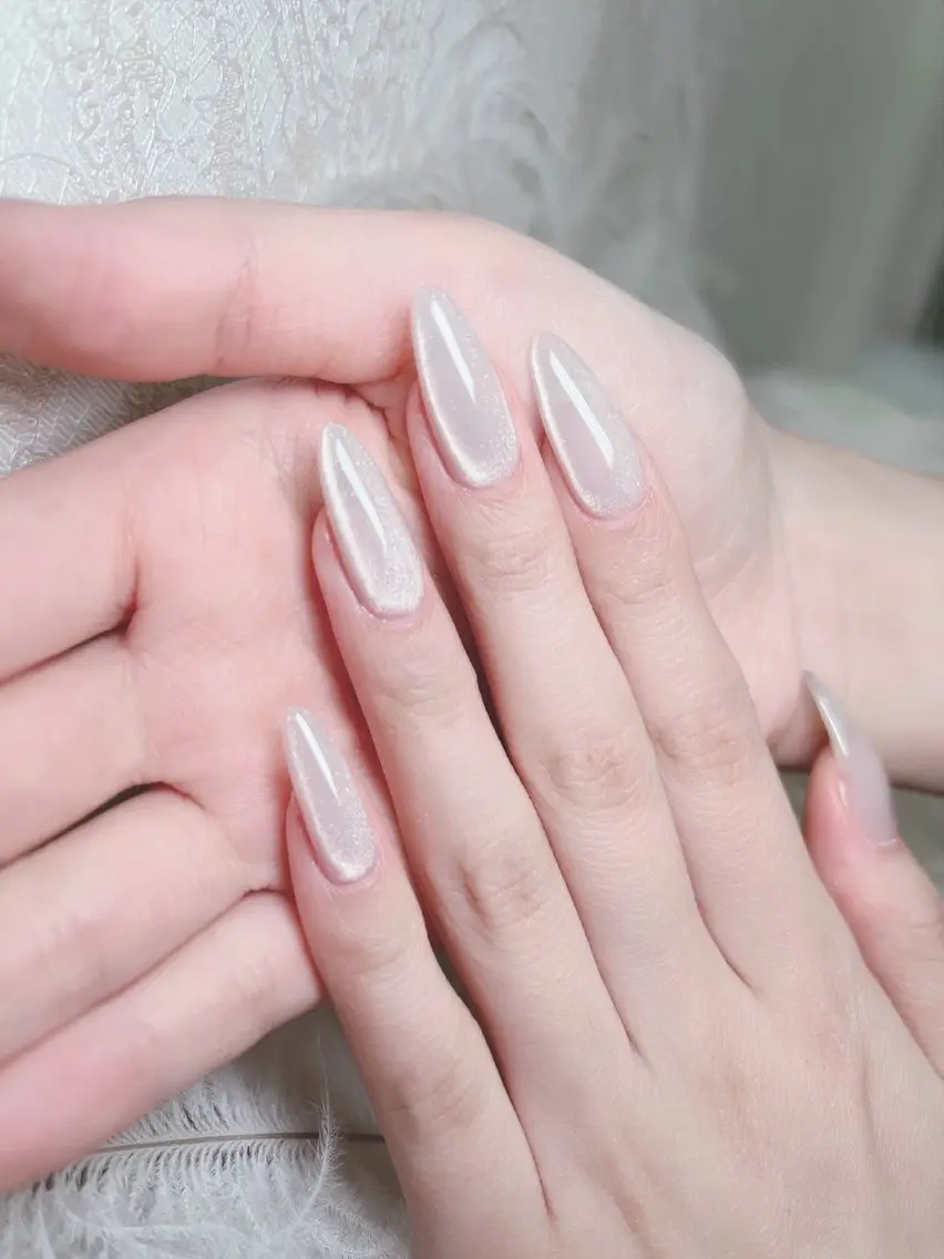 ミニモ限定🎀チップ長さだしマグネット 大人気💗(自店のジェルオフ無料、丁寧ケア込み)の写真