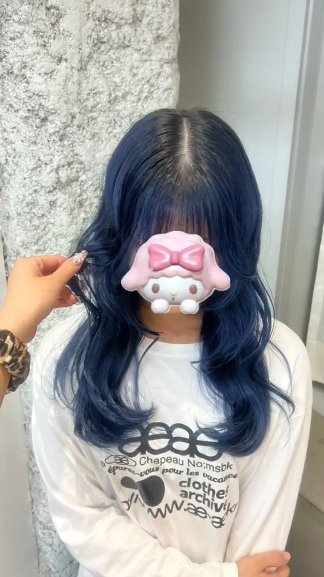 ロング ︎✦︎any /yuri︎︎✦︎のヘアスタイル