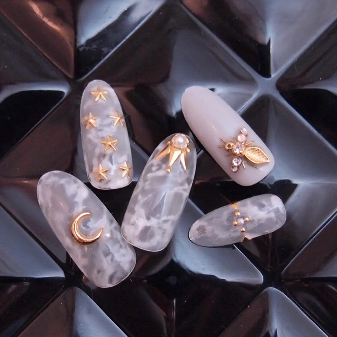 ネイル ホワイト NAIL'S MODAのネイルデザイン