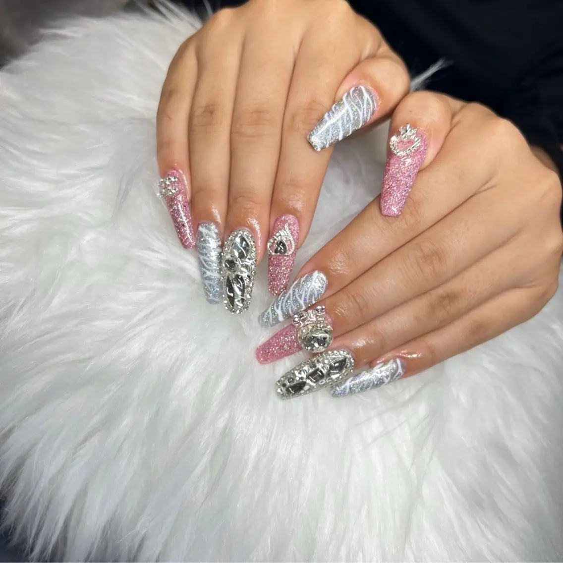 ネイル Queen Nail 柏店 クイーンネイルのネイルデザイン