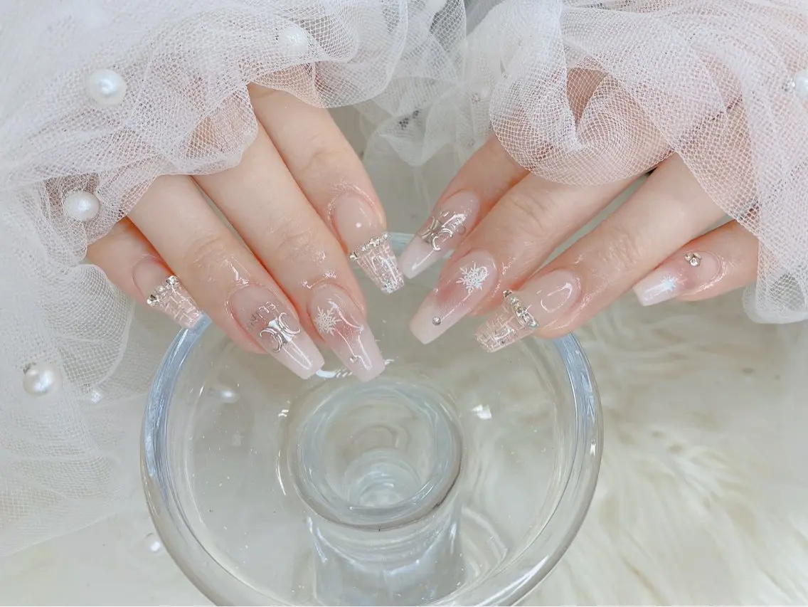 ネイル ハンドネイル R salonのネイルデザイン