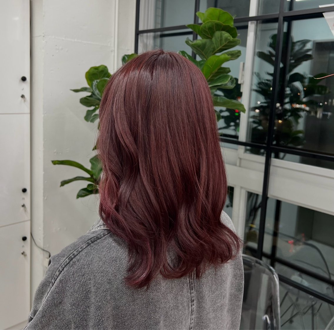 ミディアム カラー ボルドーカラー ブラウンカラー ピンクカラー ピンクブラウン カット ヘアカラー 🍊あすか🍊 JILLSTUDIOのヘアスタイル