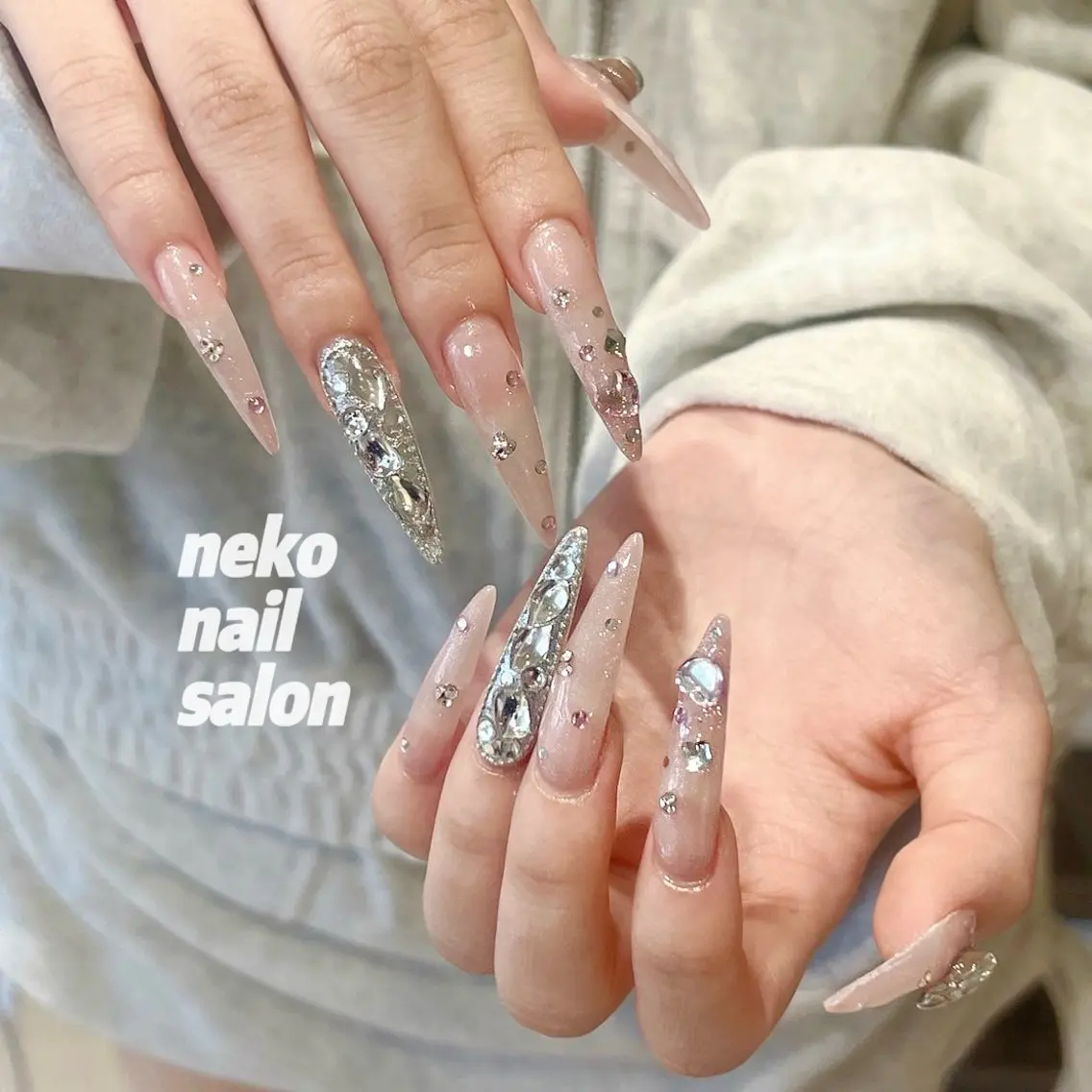 ネイル ロングネイル スーパーロングネイル ハンドネイル neko nailのネイルデザイン
