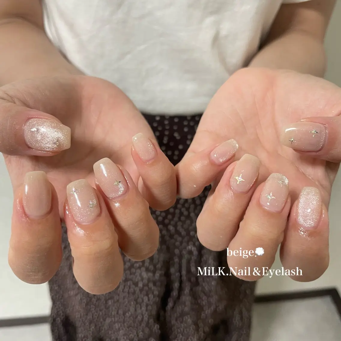 ネイル シンプルネイル ハンドネイル MiLK. wakaのマツエク・マツパデザイン