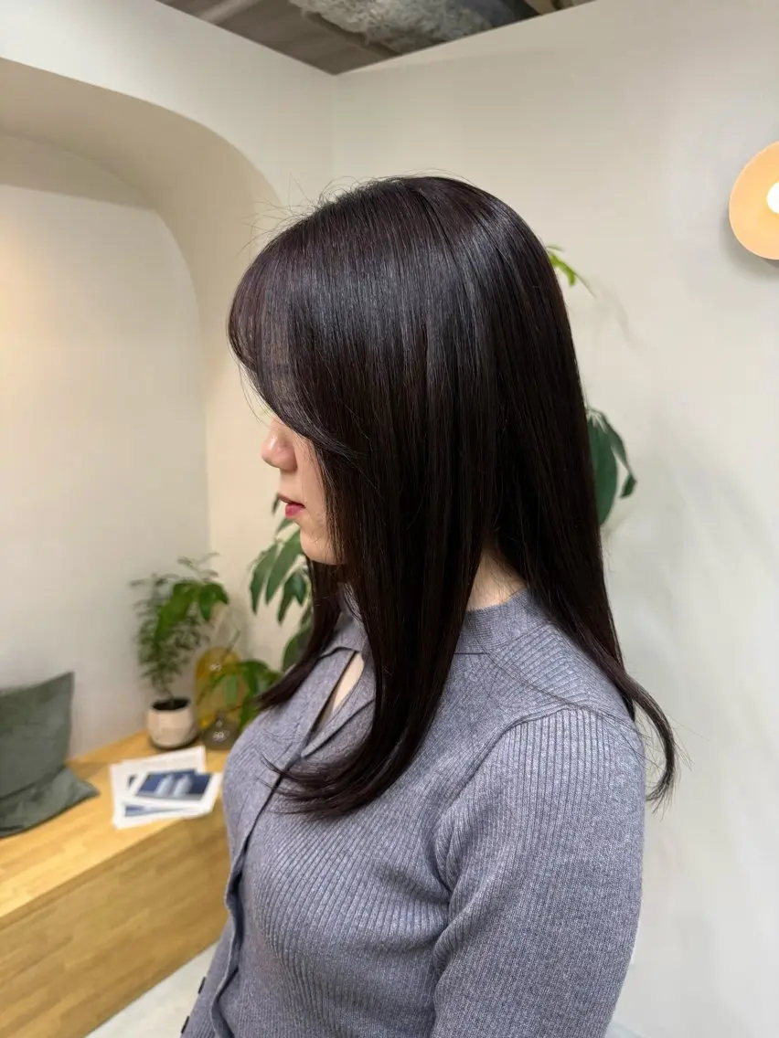 カラー 三好 万葉のヘアスタイル