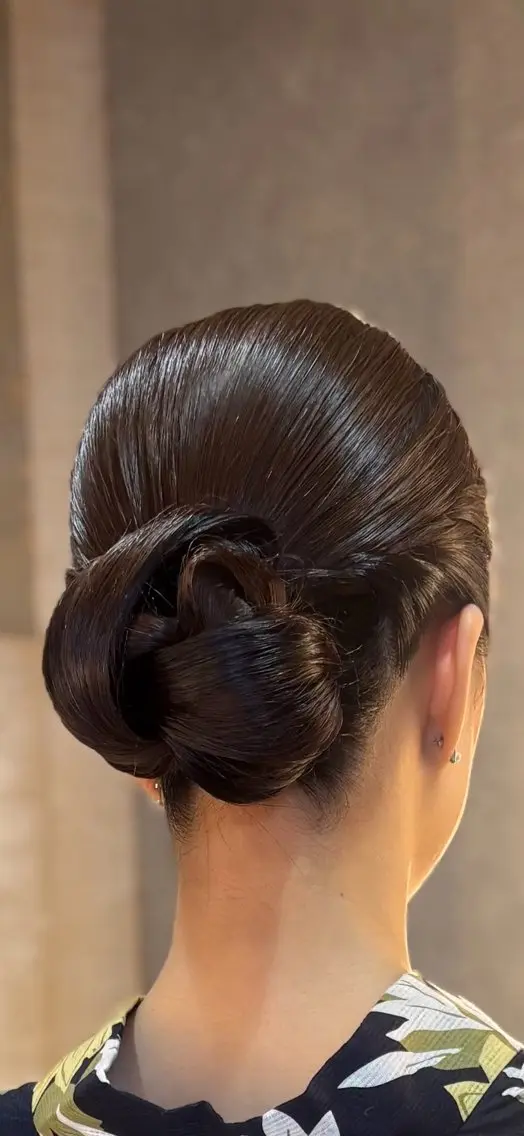 ロング ヘアアレンジ ヘアメイク スーのヘアスタイル