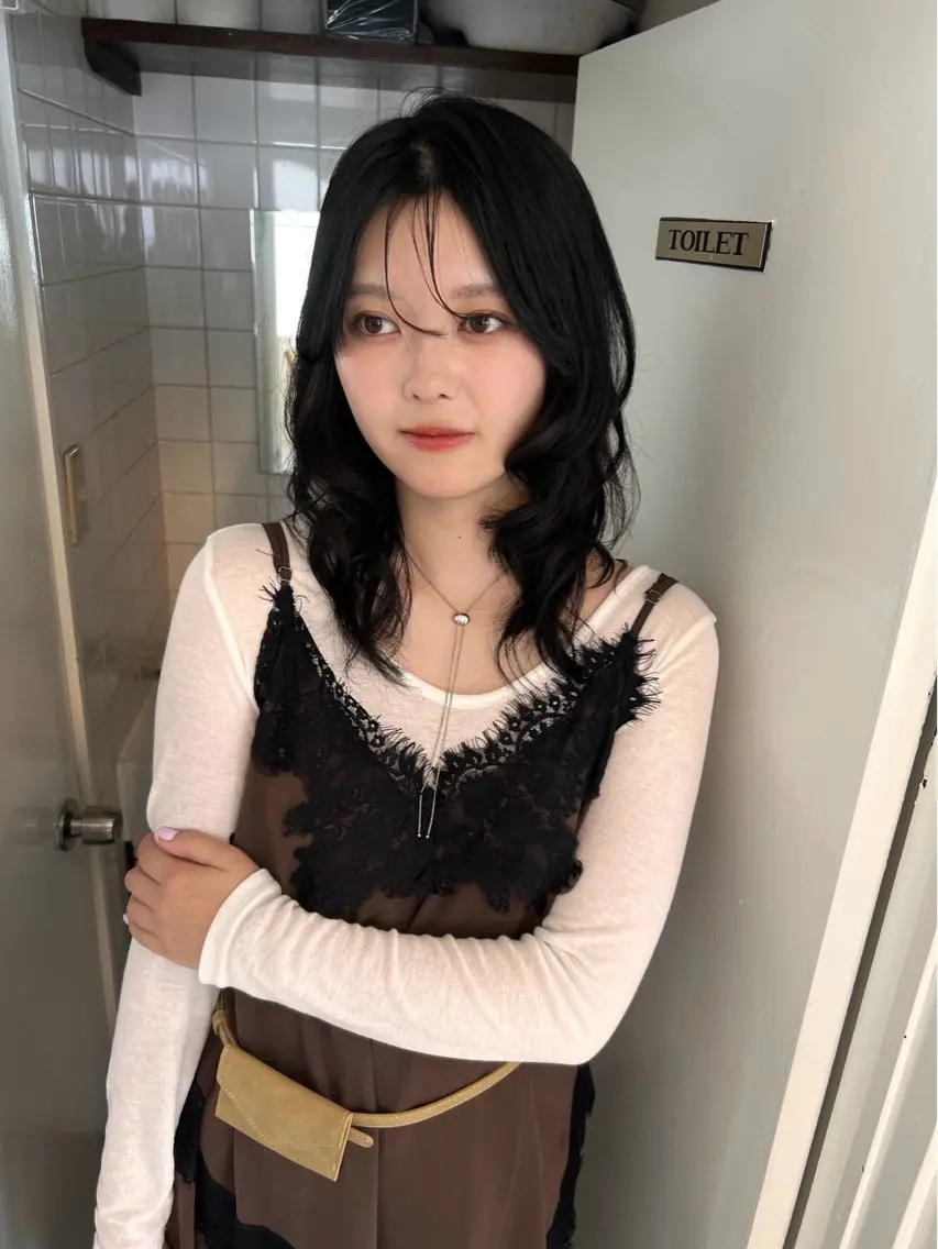 ロング カラー カット ヘアカラー 阿部 うららのヘアスタイル
