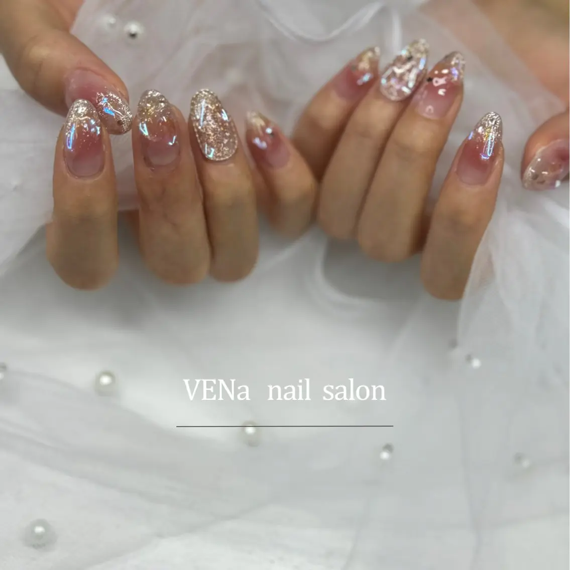 ネイル オーロラネイル フラッシュネイル フットネイル フレンチネイル 氷ネイル・うるうるネイル VENa eye＆ nail salonのマツエク・マツパデザイン