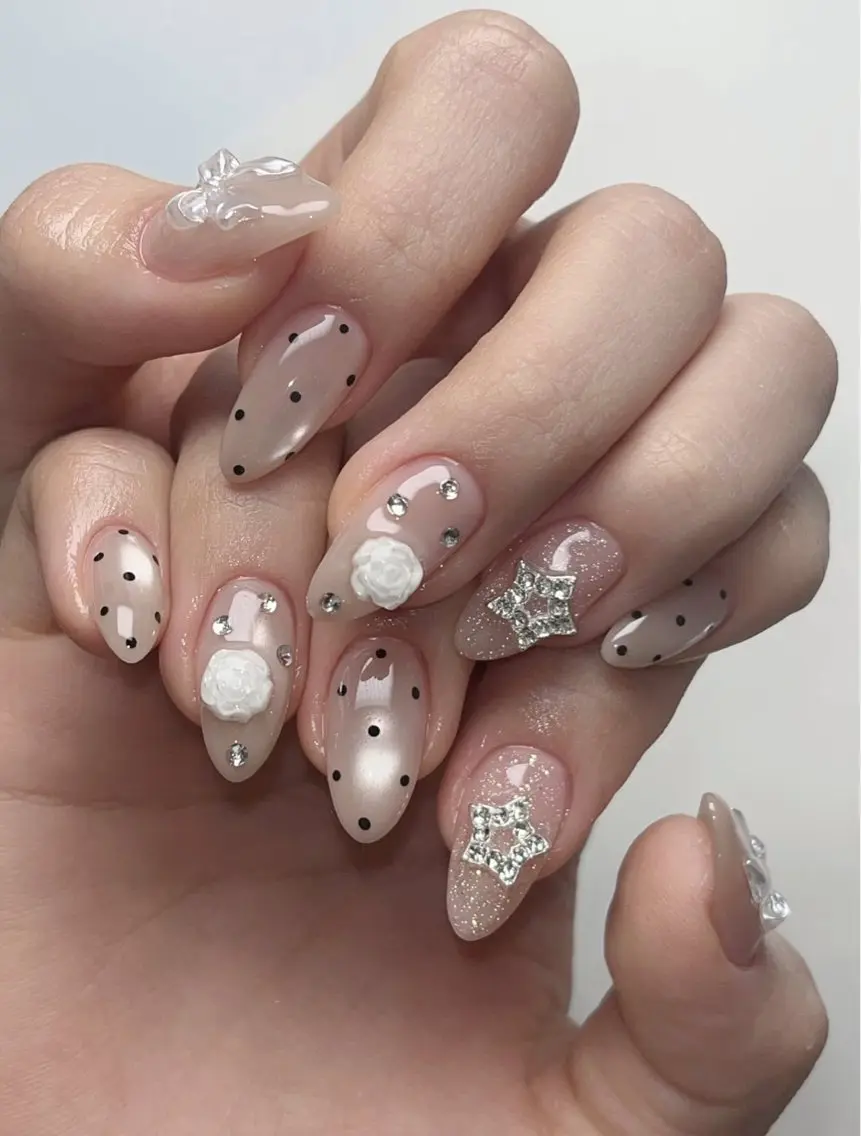 ネイル キラキラネイル マグネットネイル ぷっくりネイル 春ネイル ワンホンネイル ハンドネイル Lyna 池袋のネイルデザイン