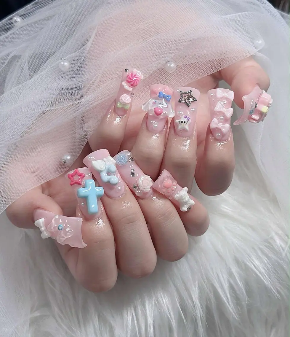 ネイル オーロラネイル フレンチネイル ジェルネイル ハロウィン 韓国ネイル ハンドネイル neco H.babynailのネイルデザイン