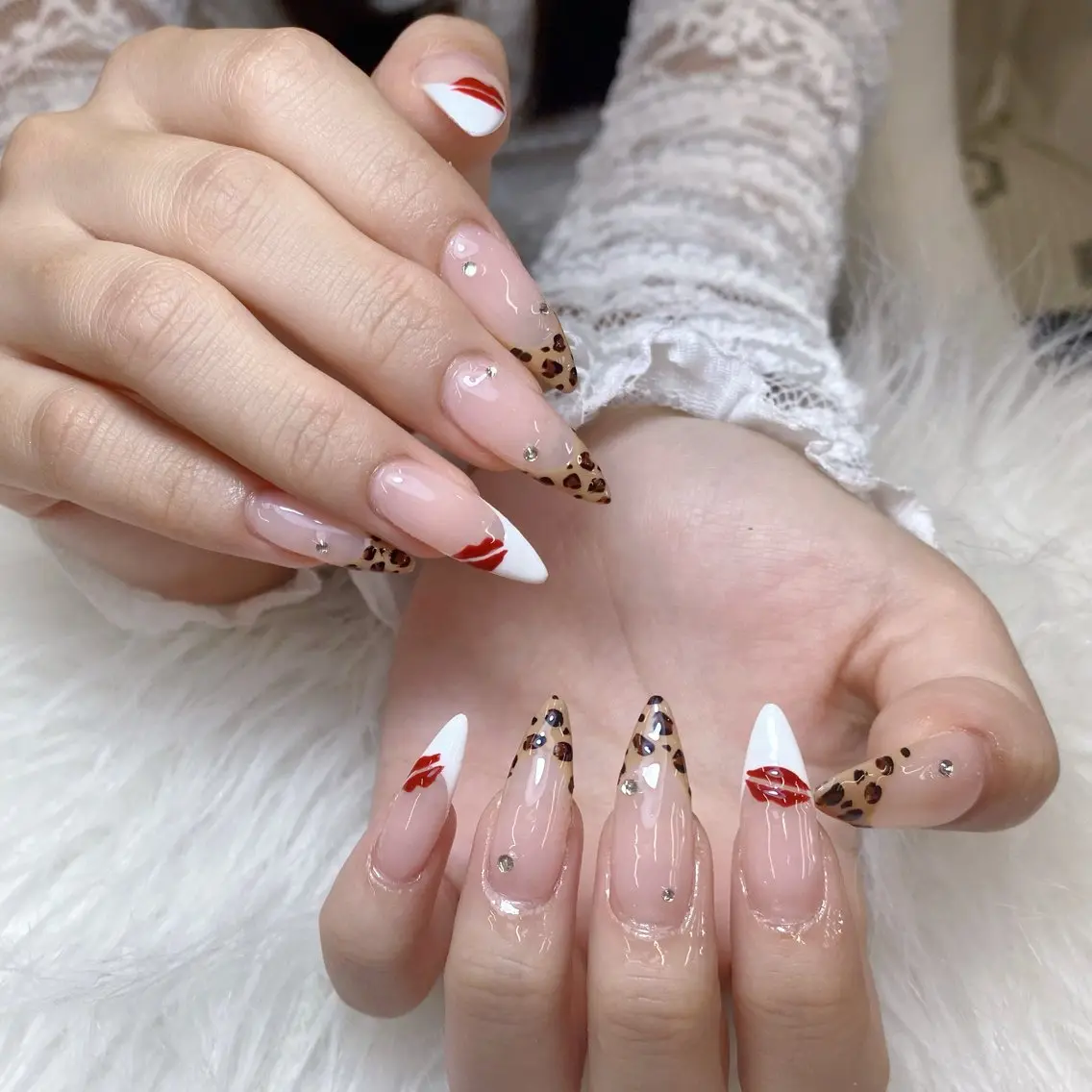 ネイル ハンドネイル ハンドケア Anh Nail 歌舞伎町のネイルデザイン