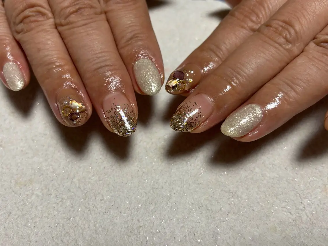 ネイル オーロラネイル フットネイル フレンチネイル ジェルネイル 韓国ネイル ハンドネイル kiki nail &brow二子玉川のネイルデザイン