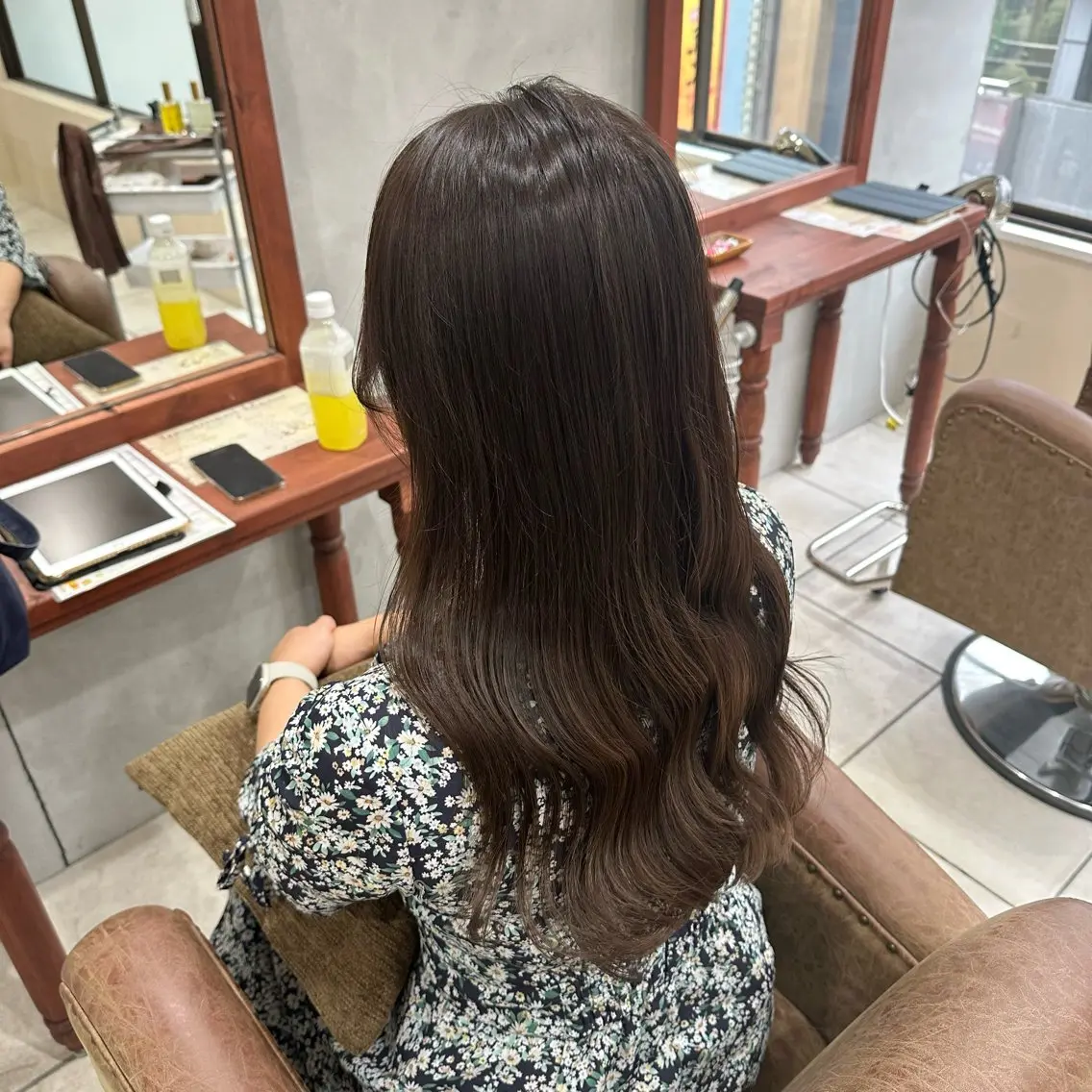 カット＋ブリーチなしワンカラー＋オージュア4stepトリートメント🦋(白髪染めもOK！)の写真