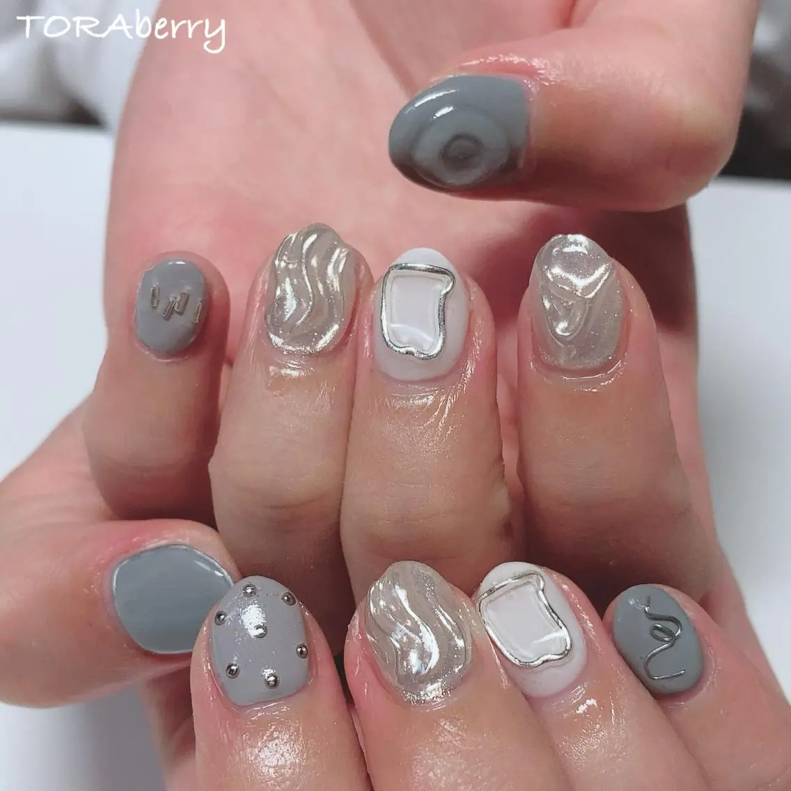 ネイル ハンドネイル ネイリスト なつみのネイルデザイン