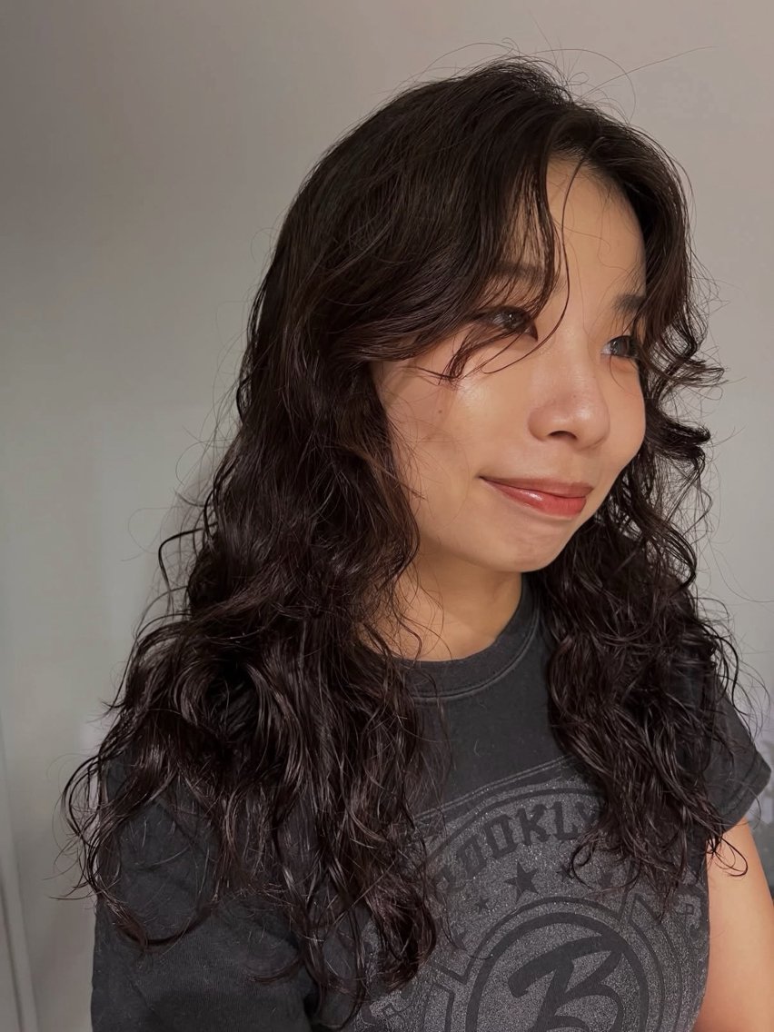 ロング パーマ パーマ レイヤーパーマ ⭐シミズリホのヘアスタイル