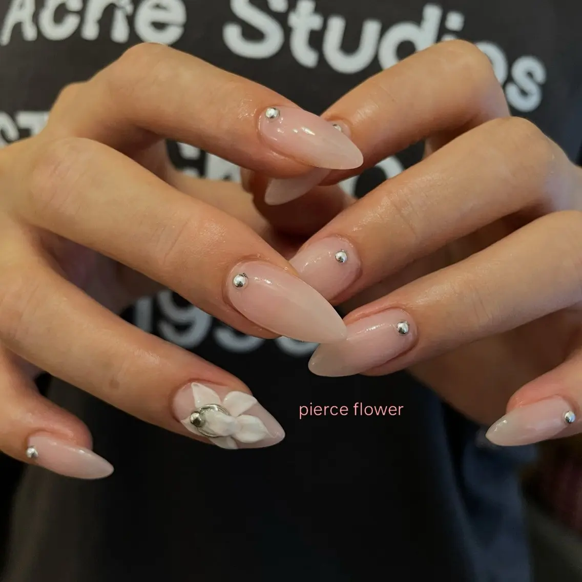 ネイル ハンドネイル Nail Room uimのネイルデザイン